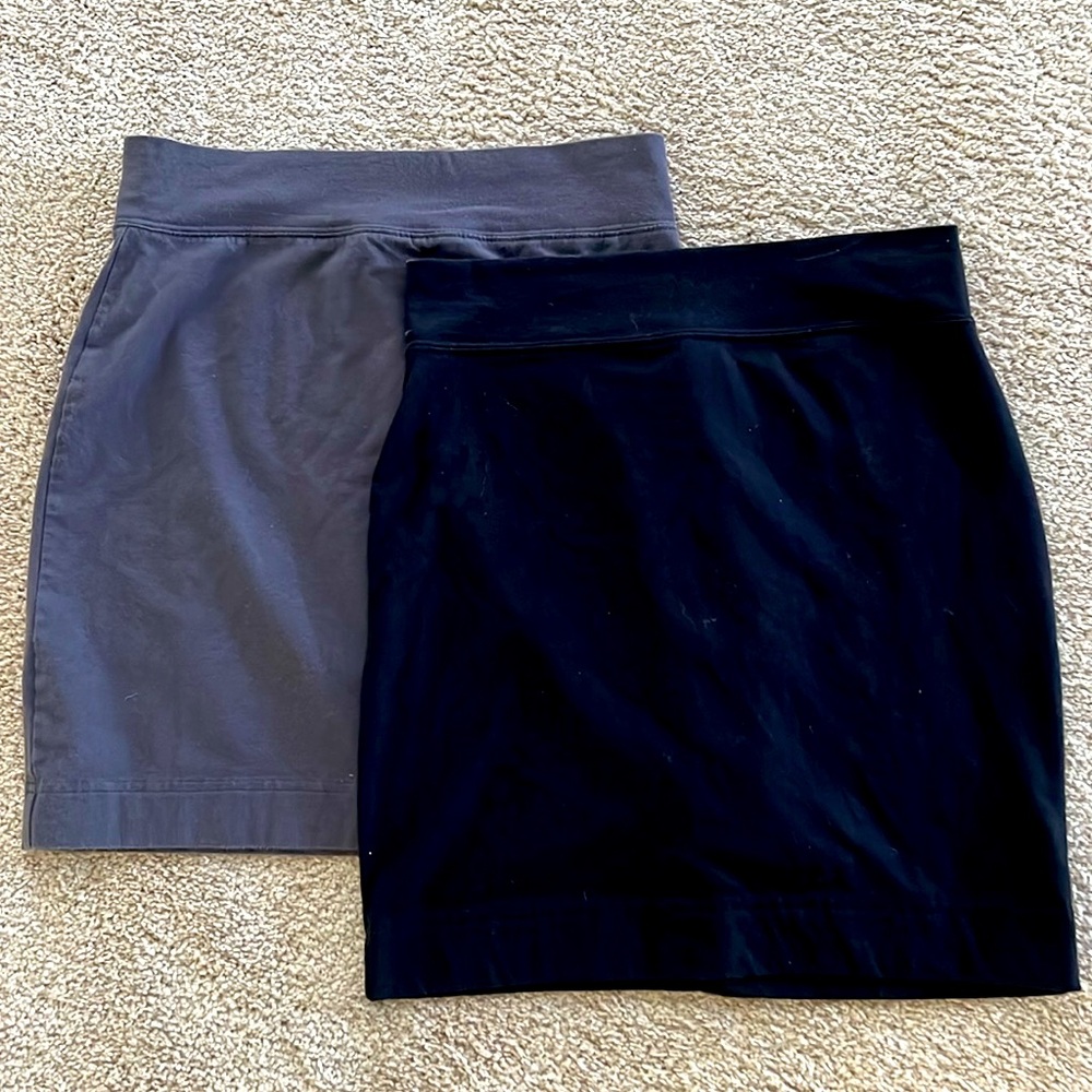 Victoria’s Secret mini skirts, set of 2. Size S / P. No flaws.